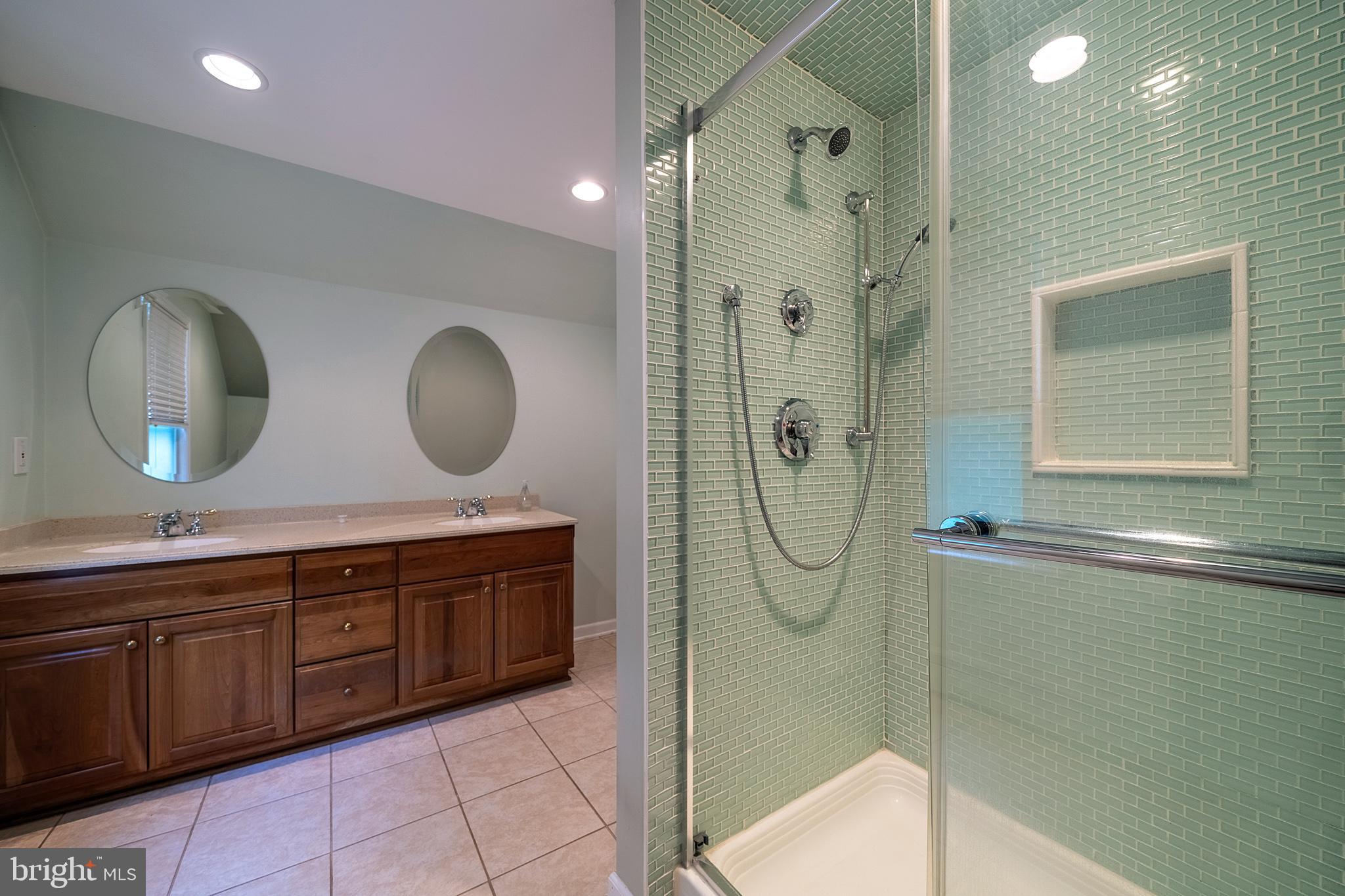 4 Hampton Road Ewing, NJ 08638 - Photo 28 of 37