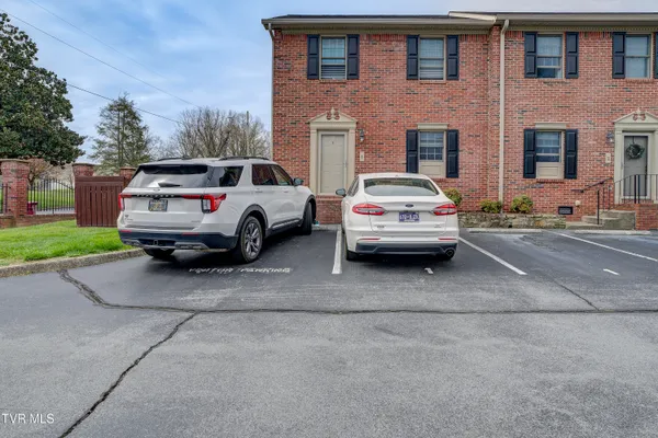 $219,900 | 1203 East 8th Avenue, Unit 1, Johnson City, TN 37601