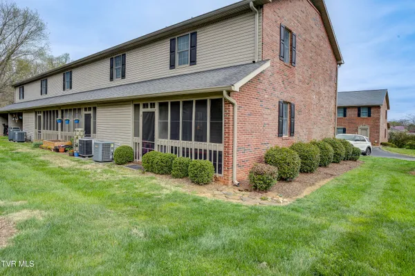 $219,900 | 1203 East 8th Avenue, Unit 1, Johnson City, TN 37601