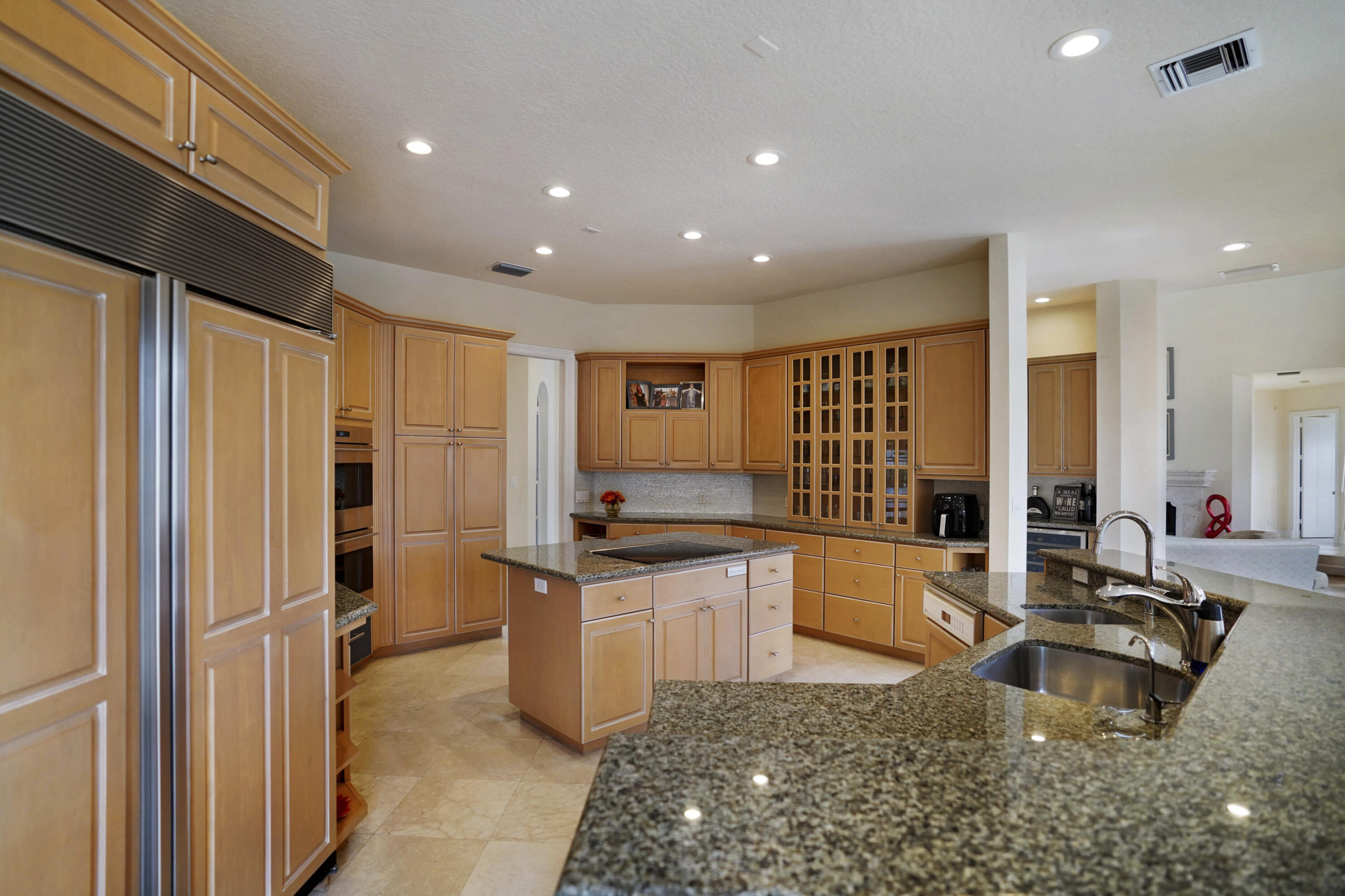 890 Northeast 79th Street Boca Raton, FL 33487 - Photo 35 of 109 DSC05664