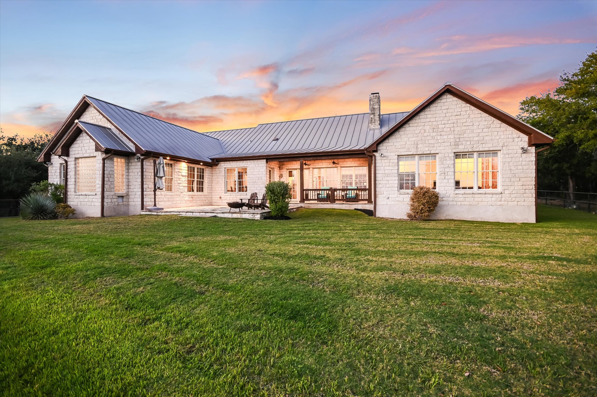 1050 River Mountain Road, Unit A Wimberley, TX 78676 - Photo 30 of 40 a front view of house with garden