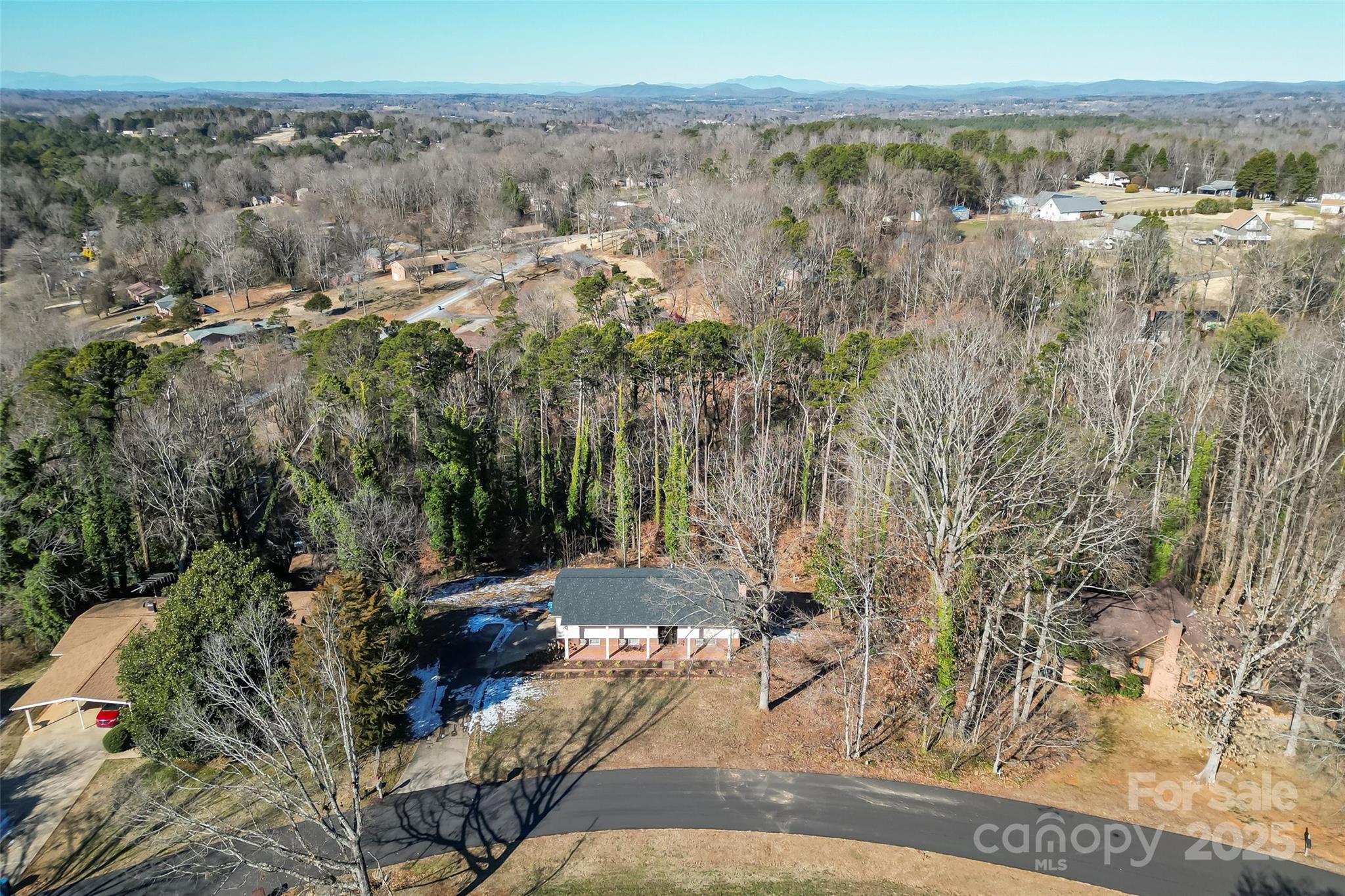 261 Skyline Road Hickory, NC 28601 - Photo 42 of 46 Gallery Image 42