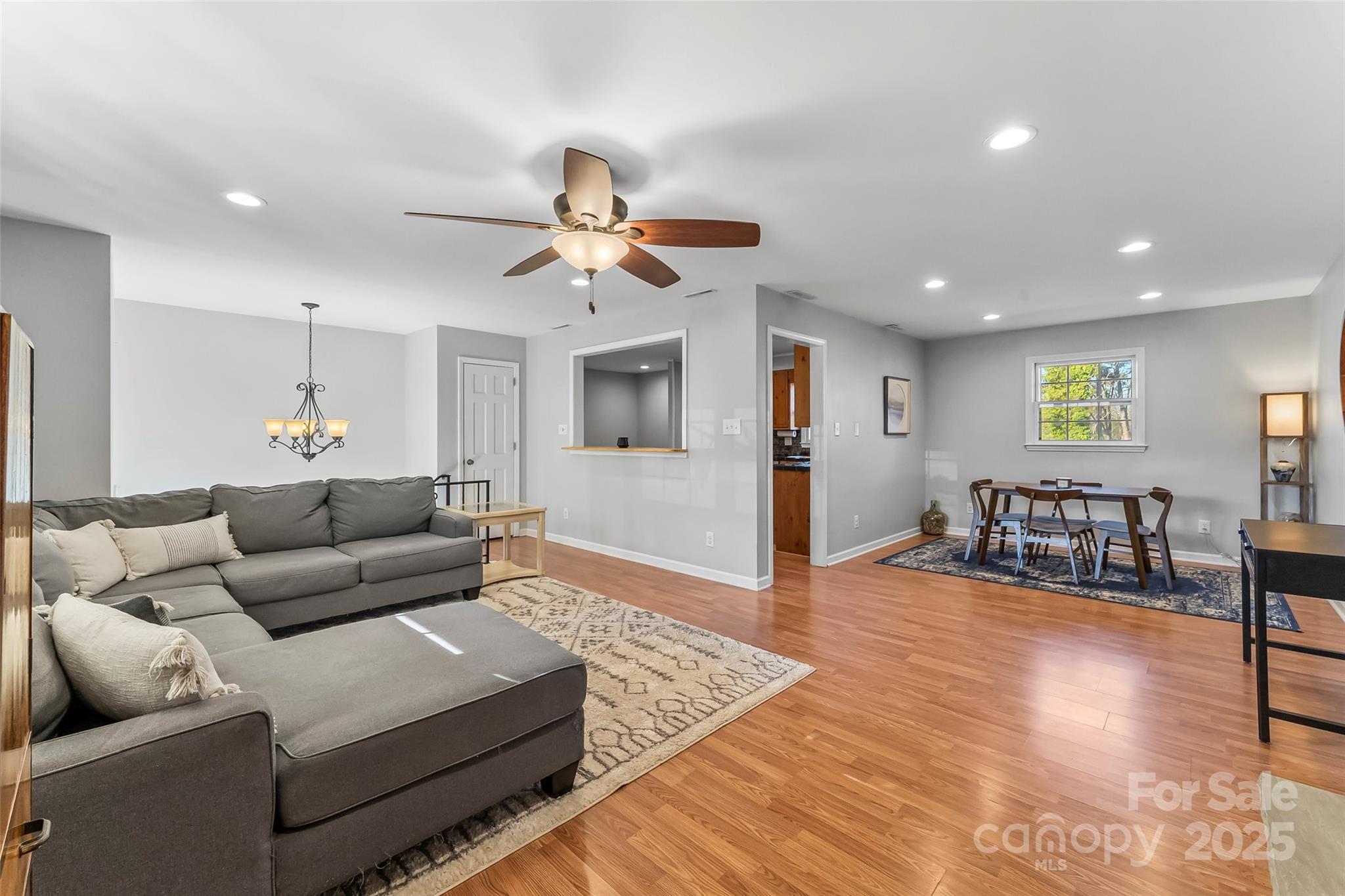 261 Skyline Road Hickory, NC 28601 - Photo 9 of 46 Gallery Image 9