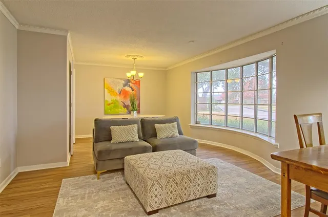 $2,500 | 6906 Kiva Lane, Dallas, TX 75227