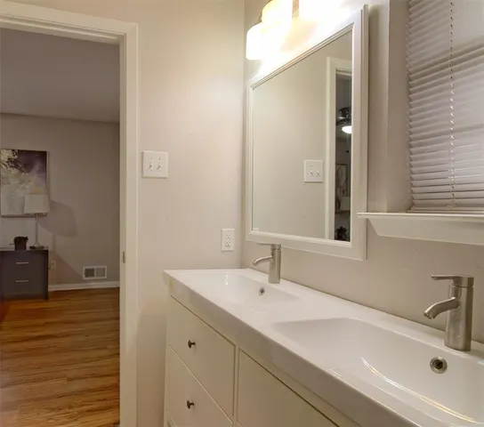 $2,500 | 6906 Kiva Lane, Dallas, TX 75227