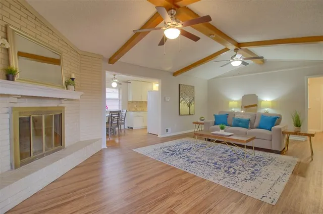 $2,500 | 6906 Kiva Lane, Dallas, TX 75227