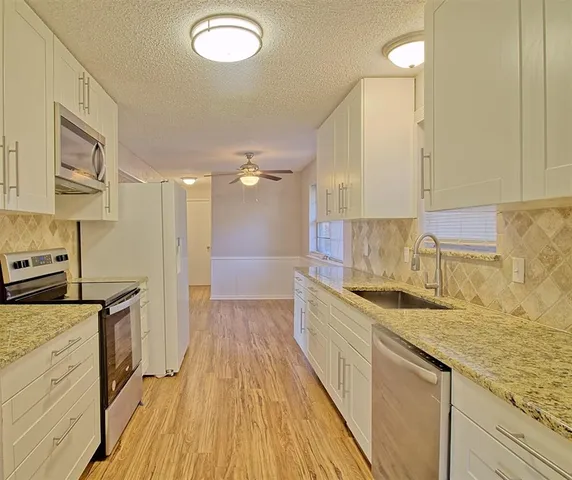 $2,500 | 6906 Kiva Lane, Dallas, TX 75227