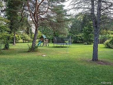 575 South Hemlock Road Hemlock, MI 48626 - Photo 28 of 33 Gallery Image 28