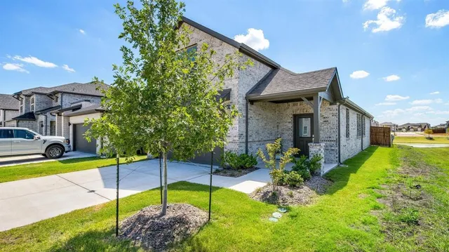 a view of a house with a swimming pool