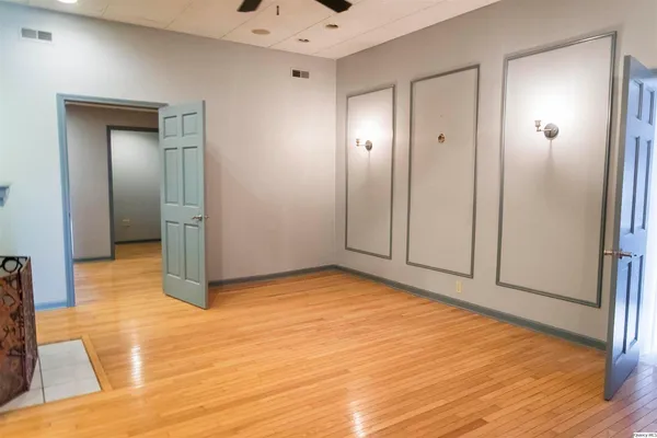 $109,000 | 424 South 8th Street, Quincy, IL 62301