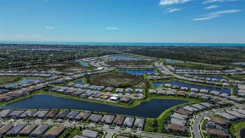 $725,000 | 6304 Winding Pine Drive, Nokomis, FL 34275