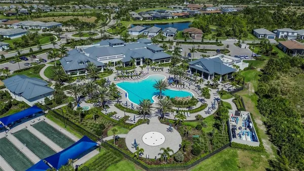 $725,000 | 6304 Winding Pine Drive, Nokomis, FL 34275