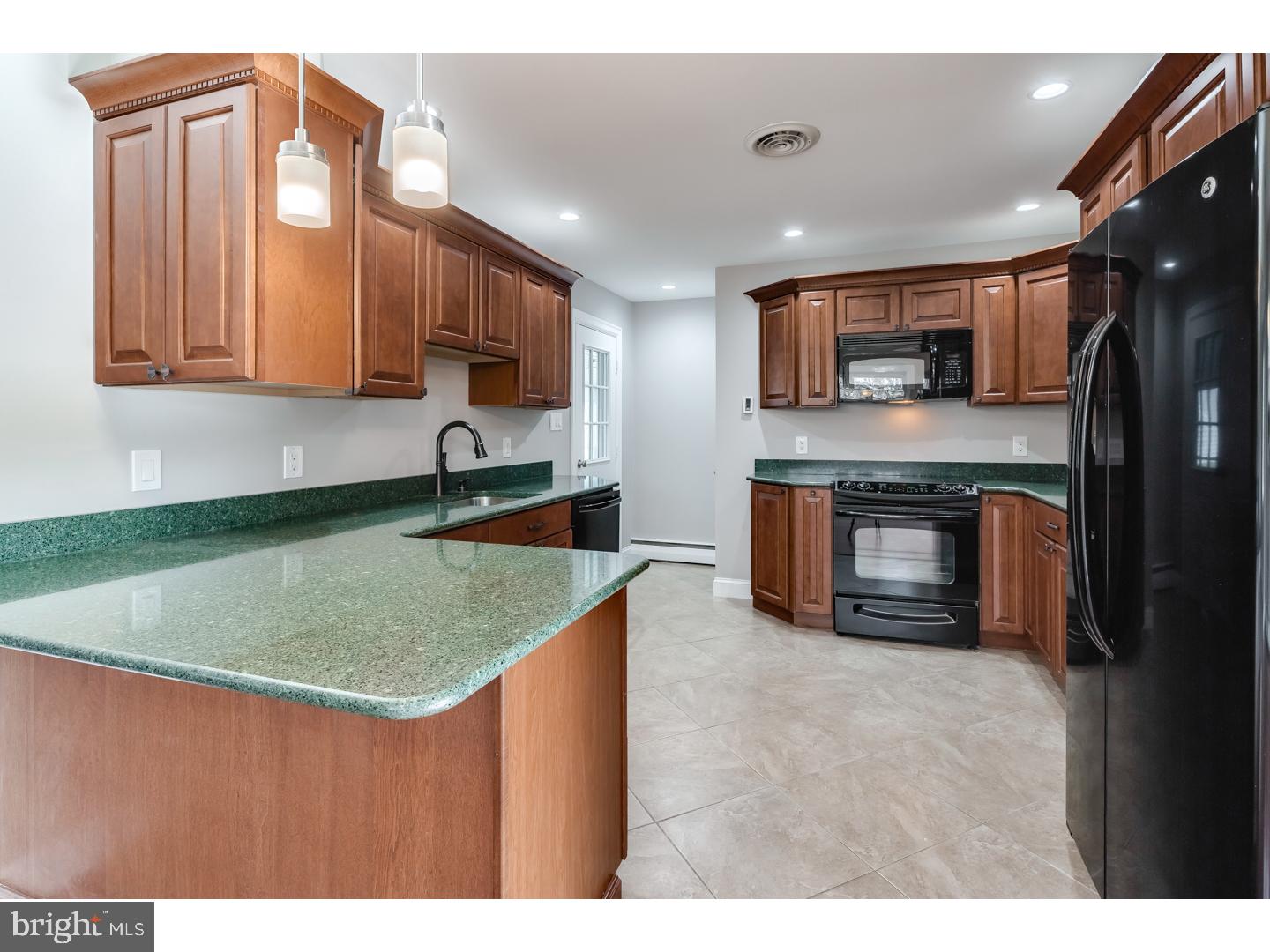109 Springfield Meeting House Road Jobstown, NJ 08041 - Photo 7 of 23