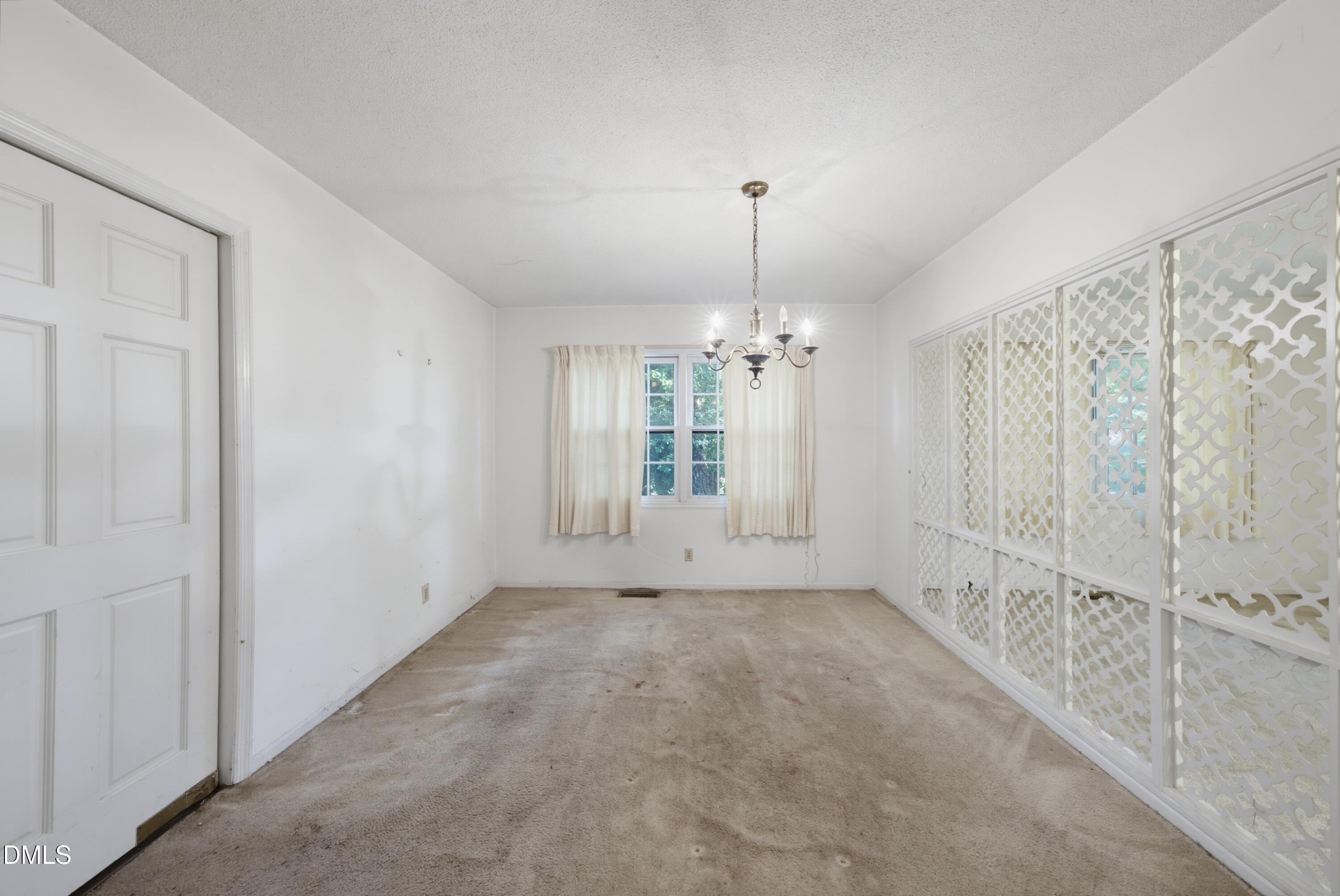 5209 Cabin Place Raleigh, NC 27609 - Photo 10 of 31 DSC03395