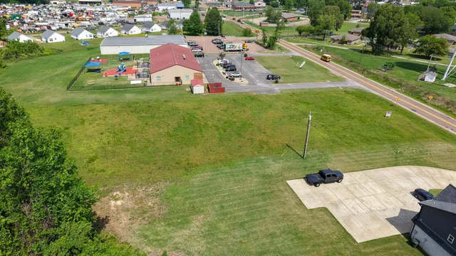 a picture of city view