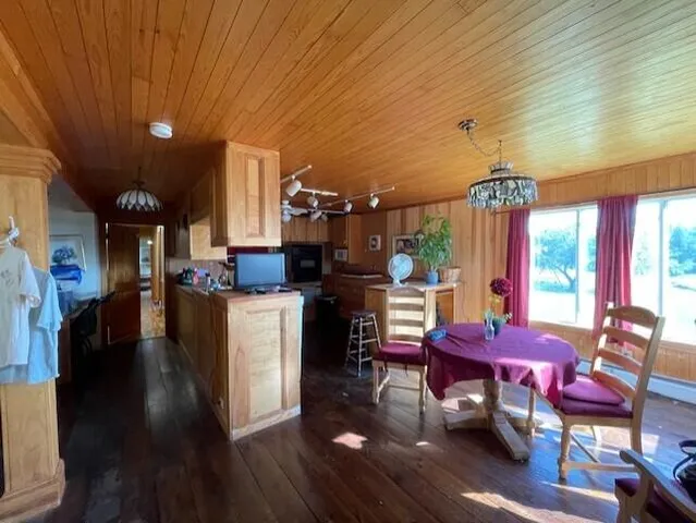 $650,000 | 307 Oak Point Road, Harrington, ME 04643