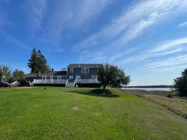 $650,000 | 307 Oak Point Road, Harrington, ME 04643