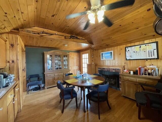 307 Oak Point Road Harrington, ME 04643 - Photo 8 of 40 Dining area