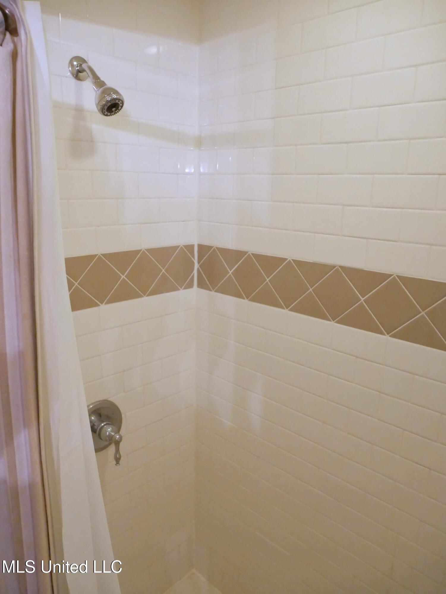 407 East Percy Street Indianola, MS 38751 - Photo 33 of 33 received_185119726790667