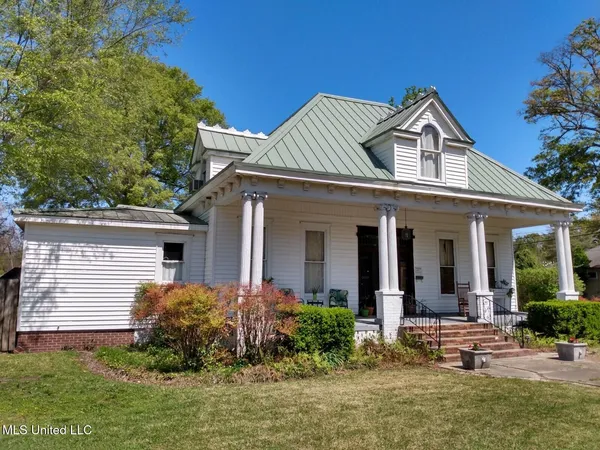 $213,750 | 407 East Percy Street, Indianola, MS 38751