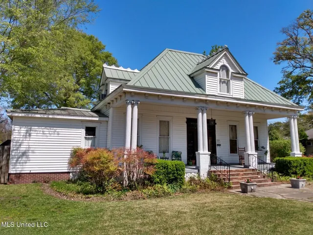 $225,000 | 407 East Percy Street, Indianola, MS 38751