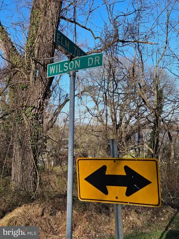 a view of outdoor space and fountain