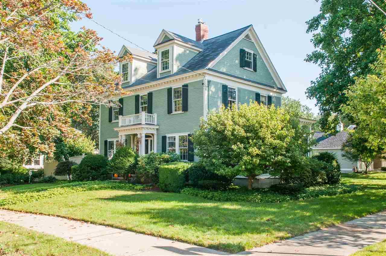 771 Maple Street Manchester, NH 03104 - Photo 2 of 38 Gallery Image 2
