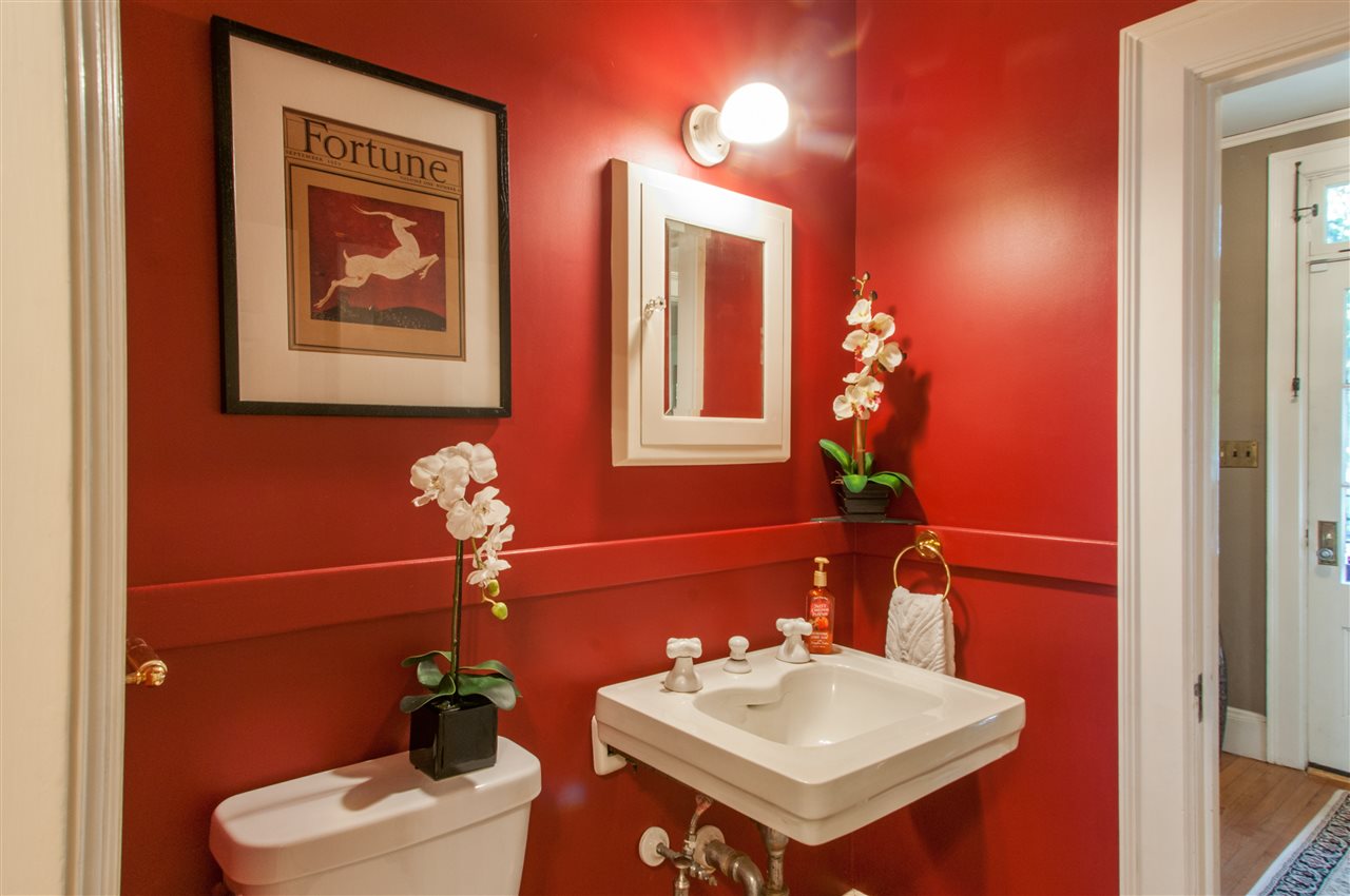 771 Maple Street Manchester, NH 03104 - Photo 28 of 38 Gallery Image 28