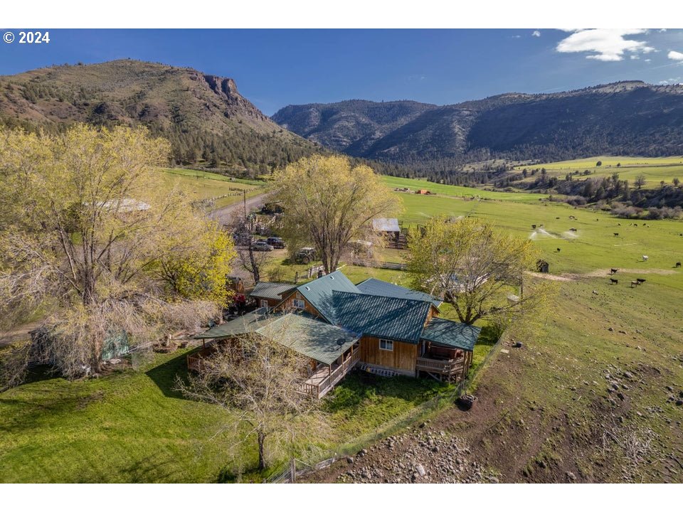 40838 Rudio Road Kimberly, OR 97848 - Photo 2 of 46