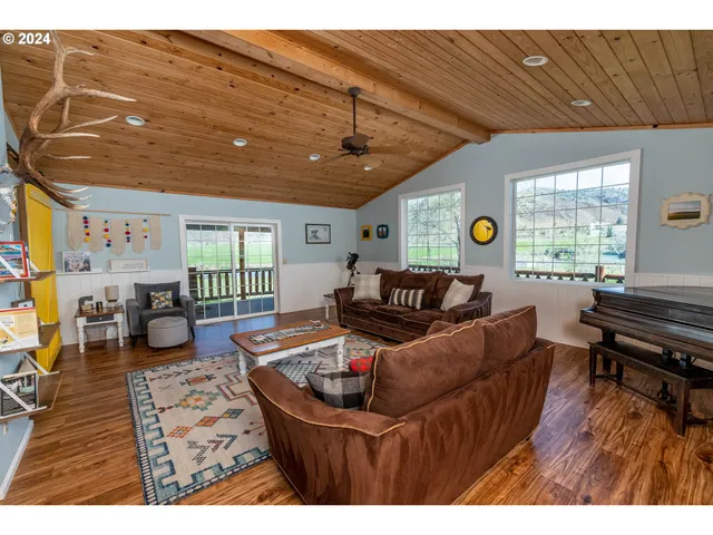 $3,750,000 | 40838 Rudio Road, Kimberly, OR 97848