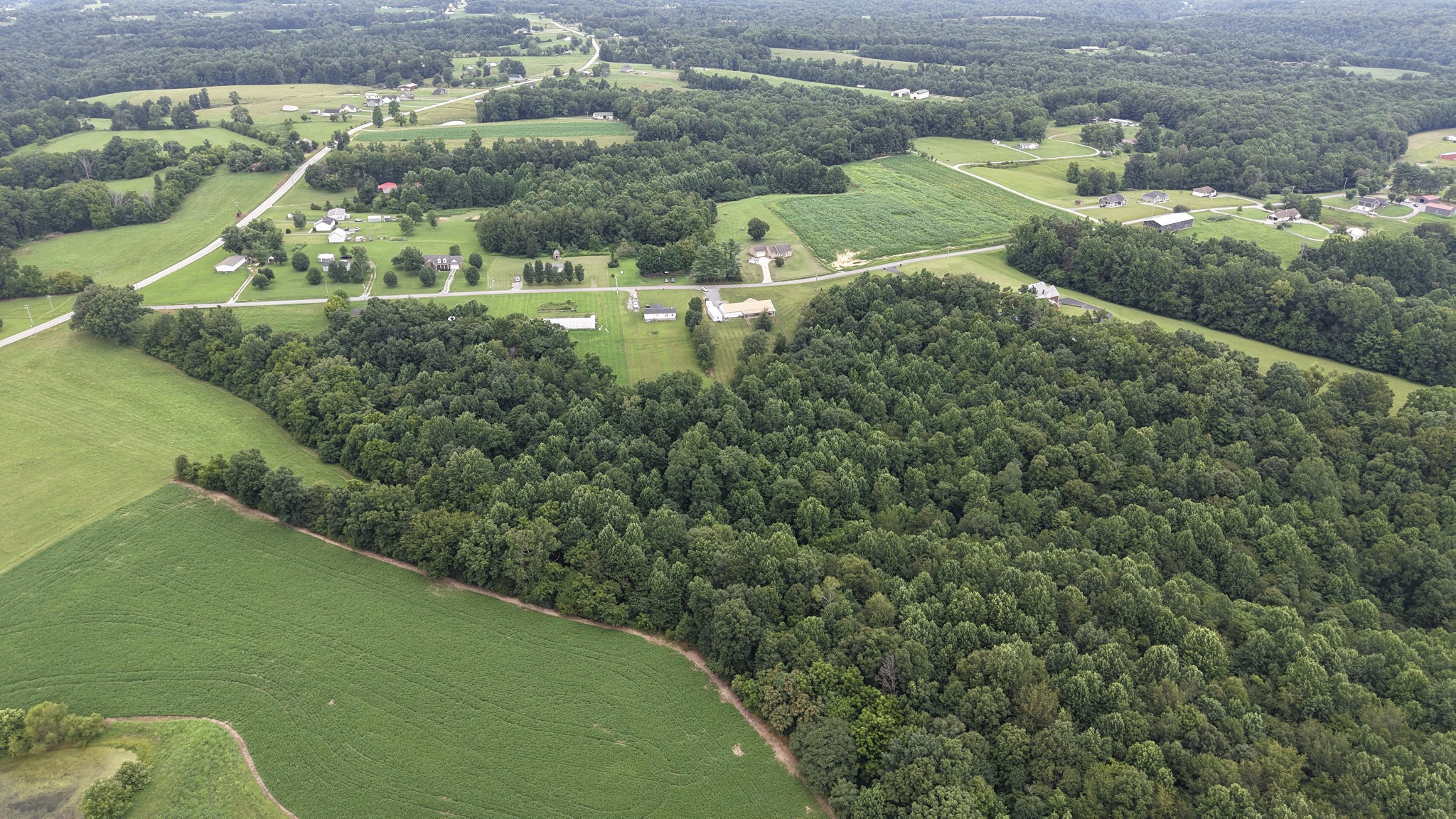4423 Highland Road Lafayette, TN 37083 - Photo 11 of 32