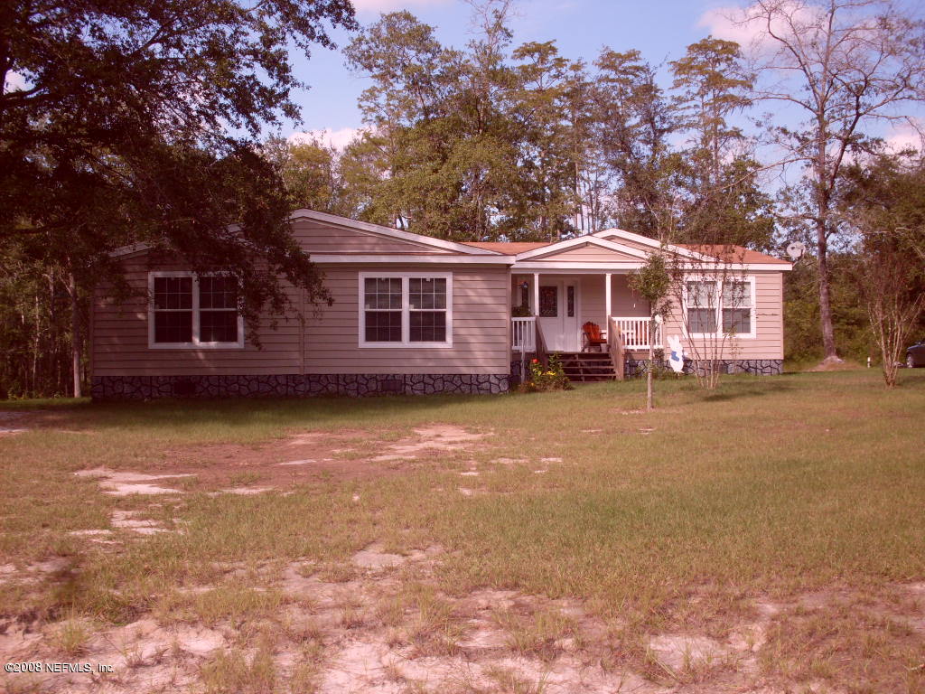 694 Dave Brown Road St. George, GA 31562 - Photo 1 of 19 Front View of home