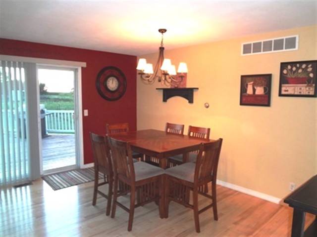 705 North Fisher Road Trivoli, IL 61569 - Photo 5 of 13