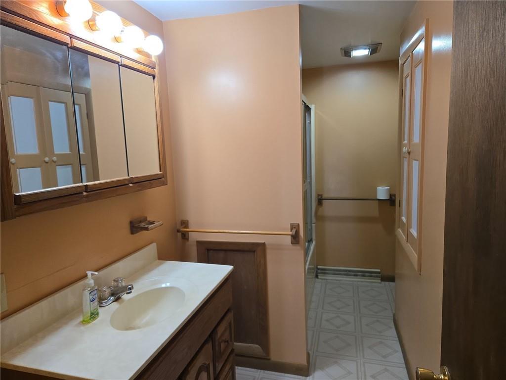 242 Stone Quarry Road Monaca, PA 15061 - Photo 19 of 41