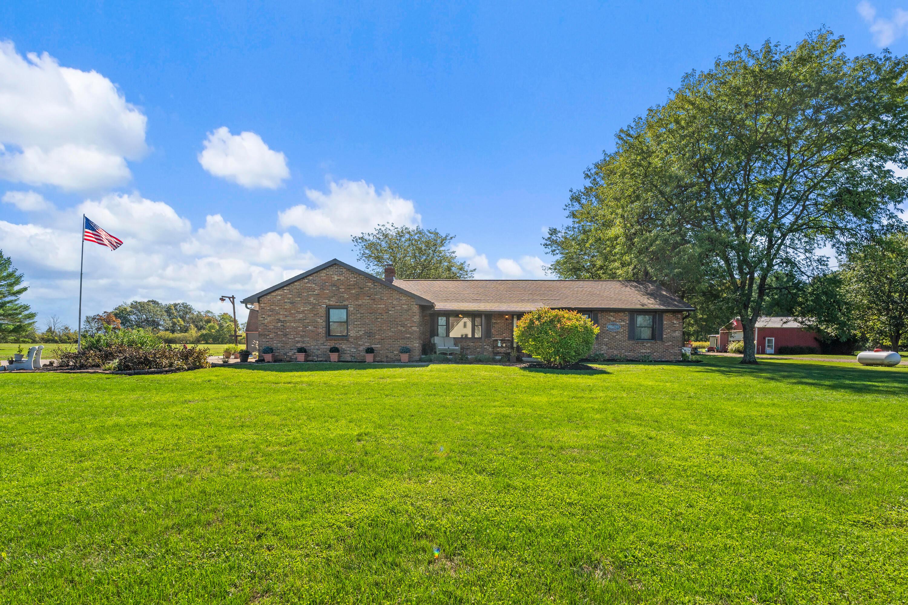 9275 Alkire Road Grove City, OH 43123 - Photo 2 of 59 _DSC4445