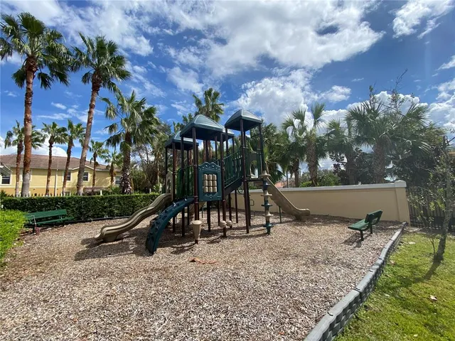 $2,725 | 7875 Moonstone Drive, Unit 7875, Sarasota, FL 34233