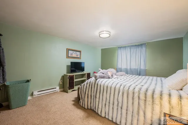 $319,900 | 940 Jefferson Avenue, Idaho Falls, ID 83402