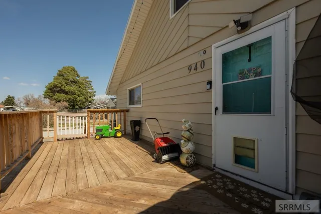 $319,900 | 940 Jefferson Avenue, Idaho Falls, ID 83402