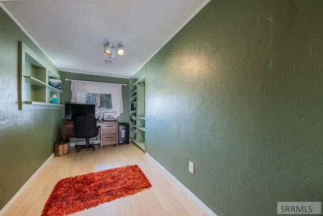 $319,900 | 940 Jefferson Avenue, Idaho Falls, ID 83402