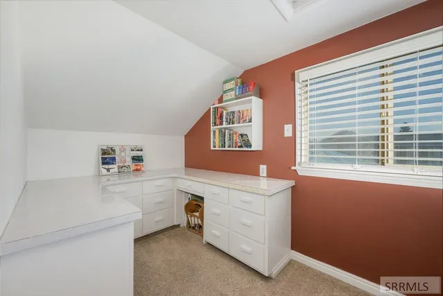 $319,900 | 940 Jefferson Avenue, Idaho Falls, ID 83402