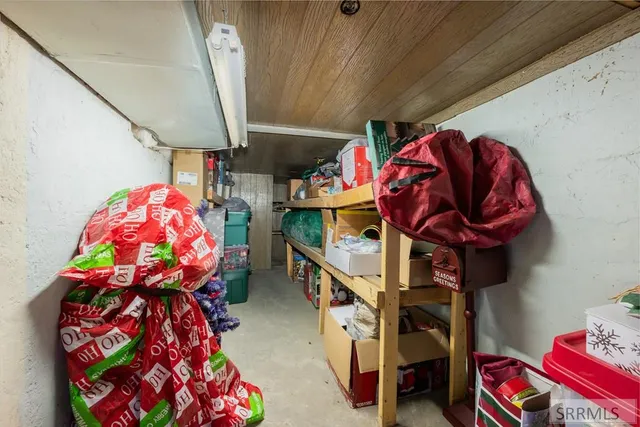 $319,900 | 940 Jefferson Avenue, Idaho Falls, ID 83402