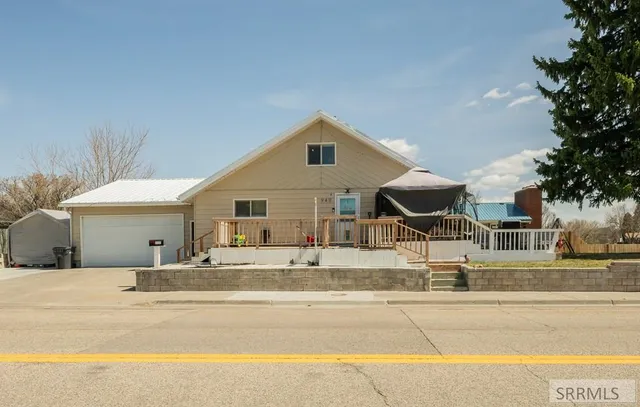 $319,900 | 940 Jefferson Avenue, Idaho Falls, ID 83402
