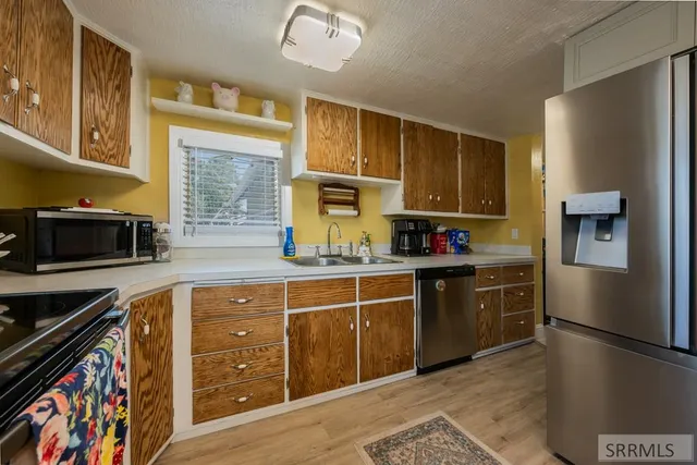 $319,900 | 940 Jefferson Avenue, Idaho Falls, ID 83402