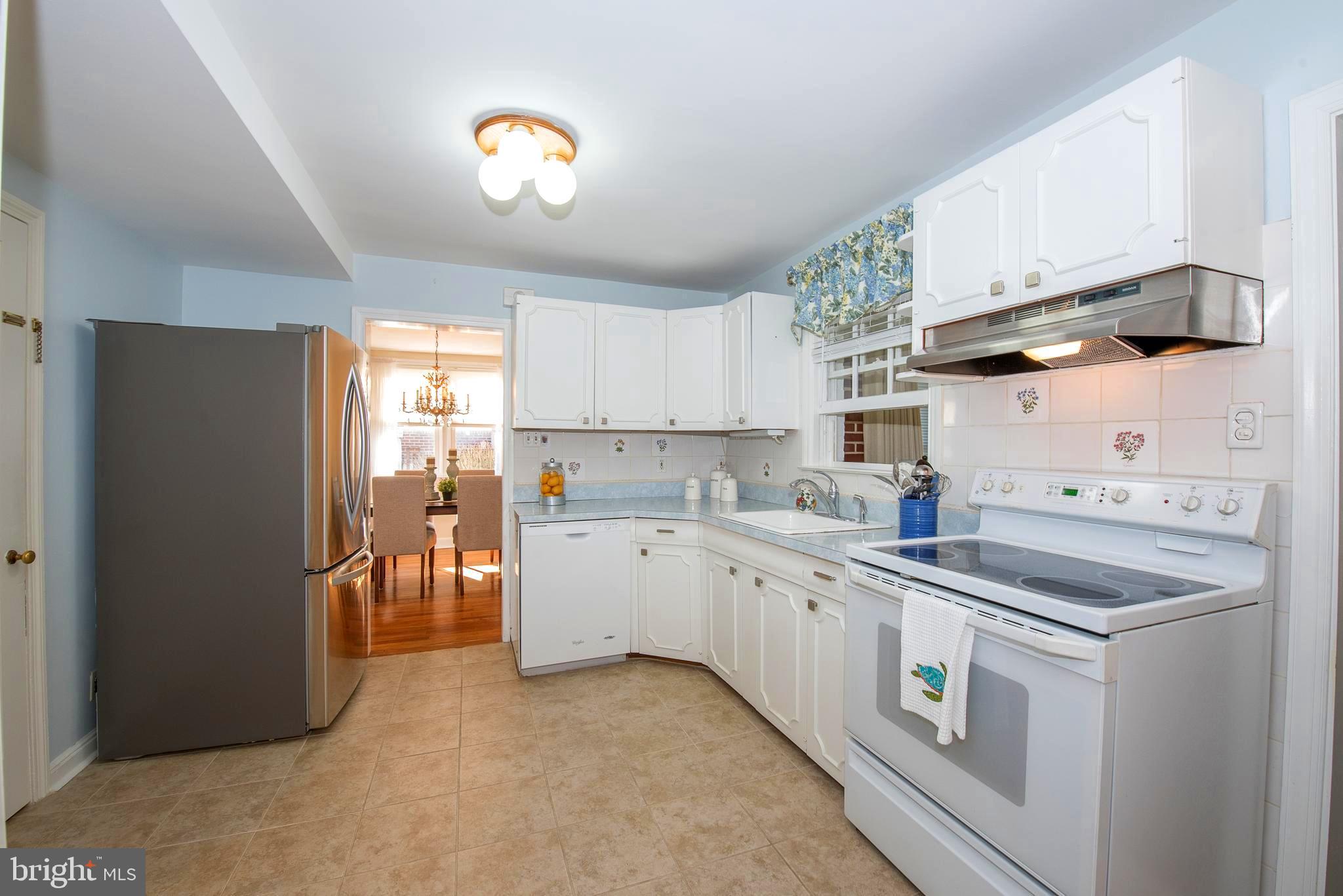 137 Signal Road Drexel Hill, PA 19026 - Photo 7 of 22