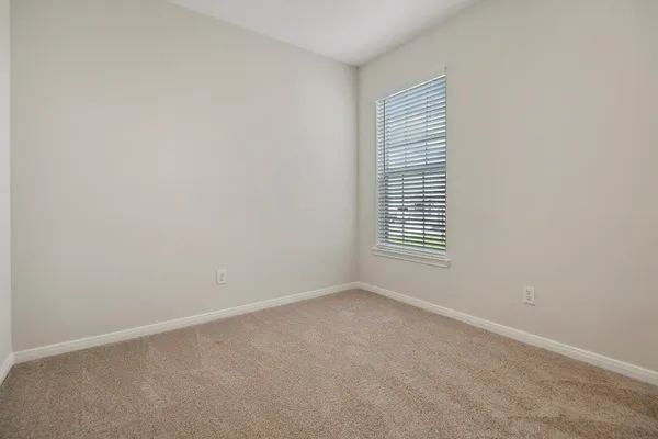 $1,730 | 15838 Berry Hl Drive, Conroe, TX 77303