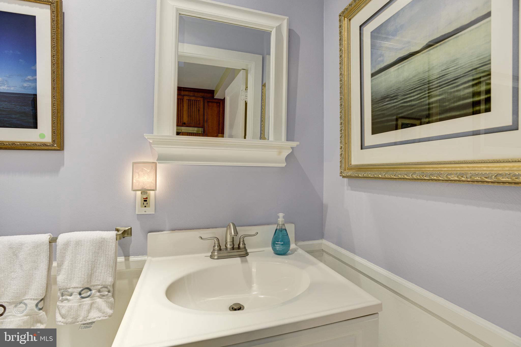 711 Murdock Road Baltimore, MD 21212 - Photo 18 of 49 Half bath