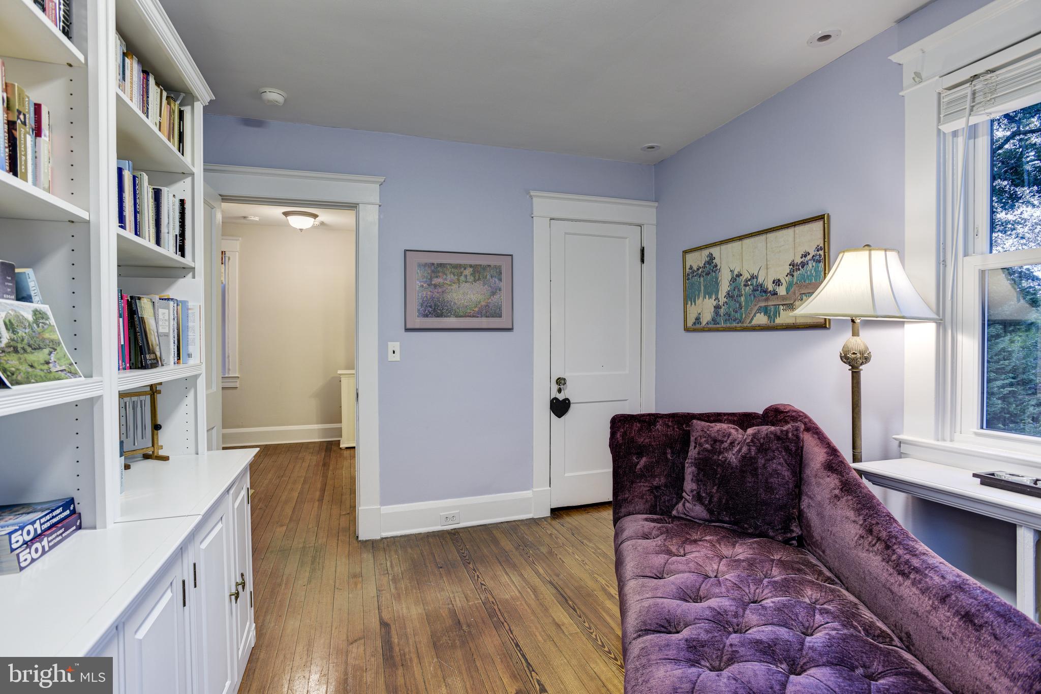 711 Murdock Road Baltimore, MD 21212 - Photo 23 of 49 Shelves NOT built in