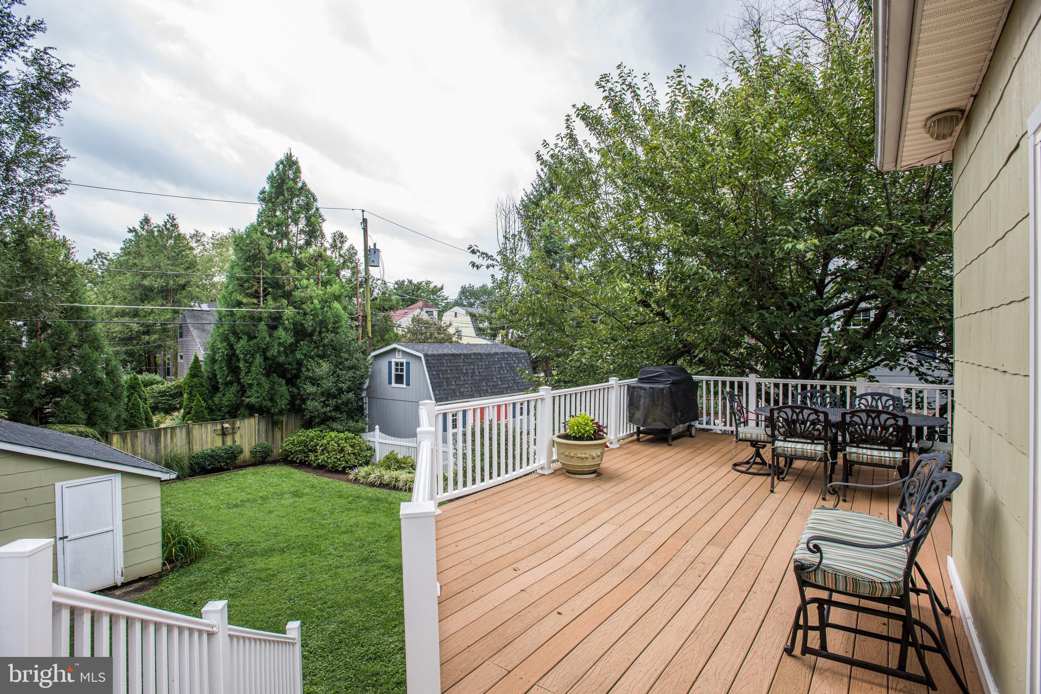 711 Murdock Road Baltimore, MD 21212 - Photo 37 of 49 Stairs to yard