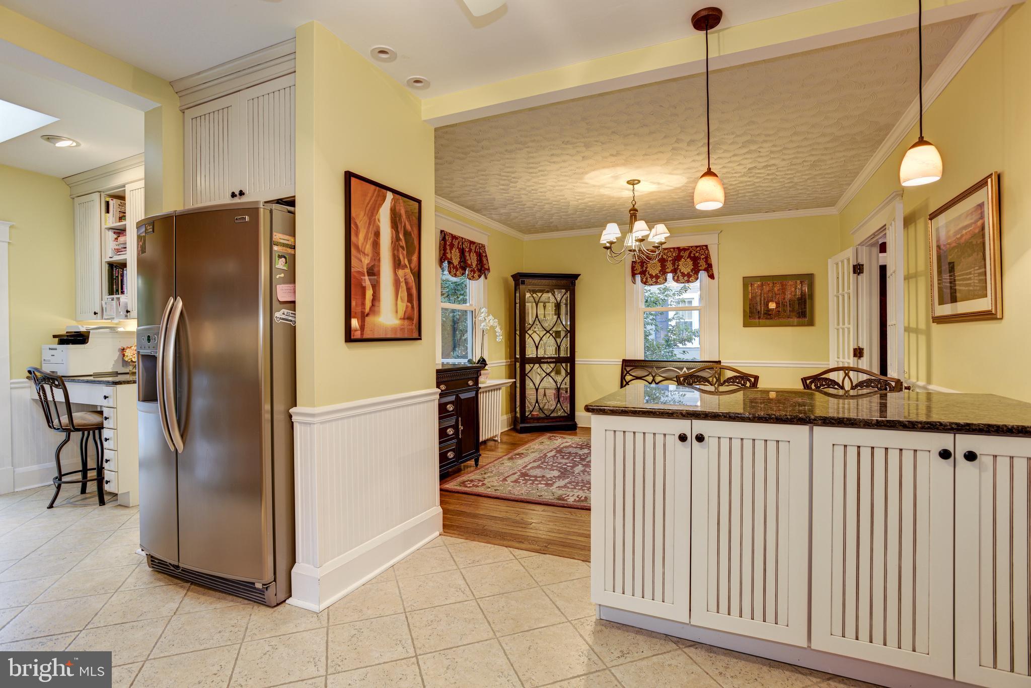 711 Murdock Road Baltimore, MD 21212 - Photo 5 of 49 Lots of cabinets