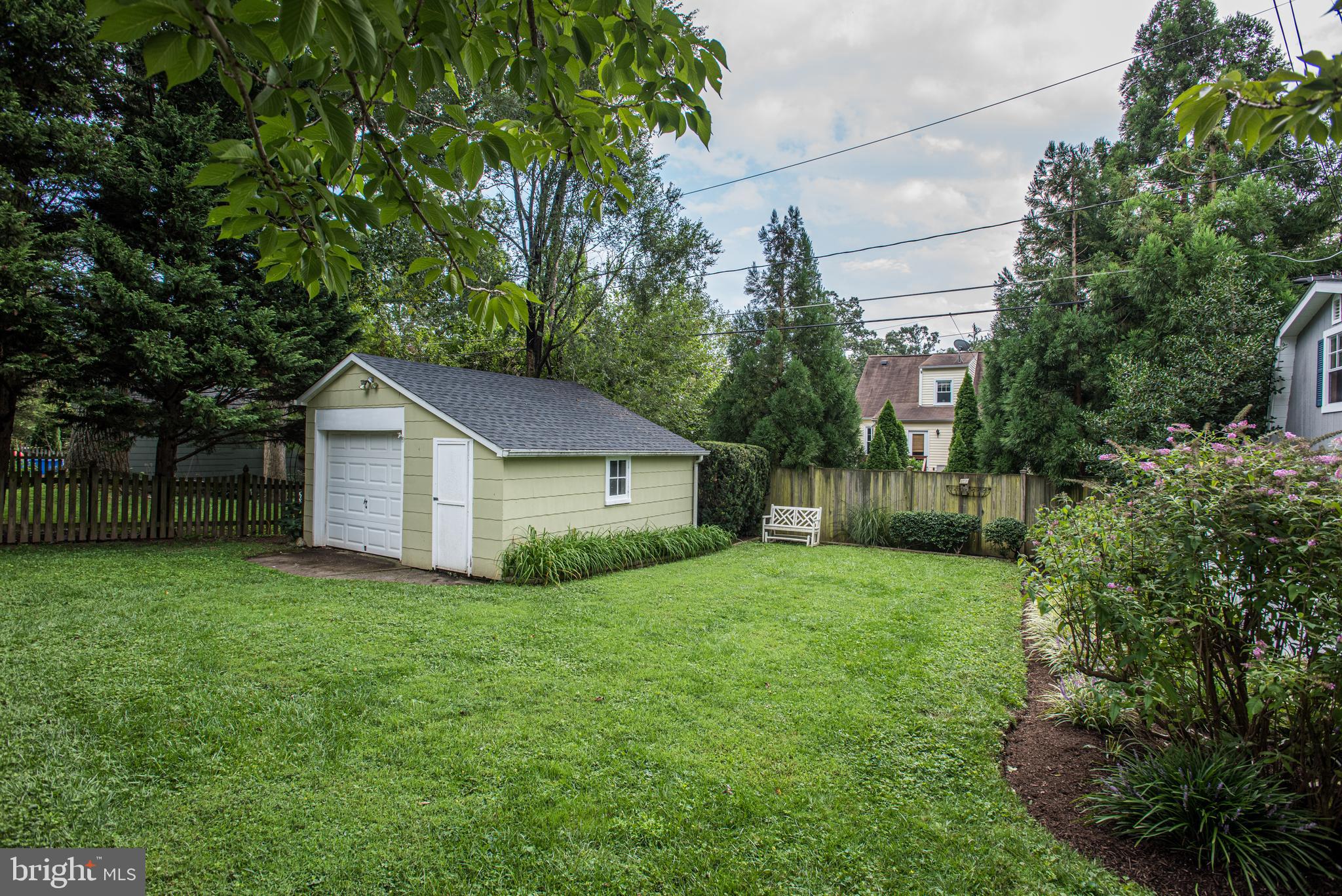 711 Murdock Road Baltimore, MD 21212 - Photo 44 of 49 Level yard